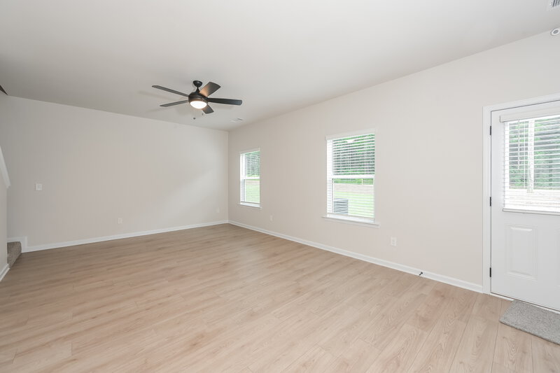 2,195/Mo, 120 Sunfish Cir Jefferson, GA 30549 Family Room View