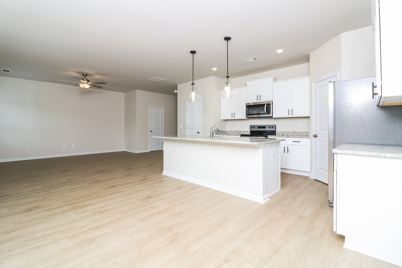 2,070/Mo, 643 Mackenzie Cv Villa Rica, GA 30180 Dining Room View 2