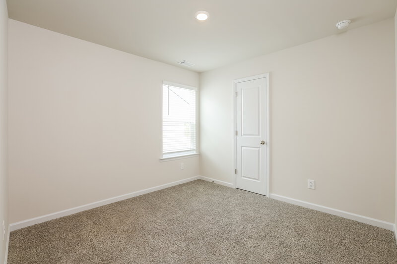 1,970/Mo, 658 Mackenzie Cv Villa Rica, GA 30180 Bedroom View 2