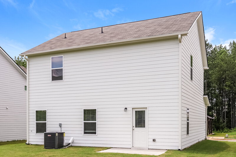 1,970/Mo, 658 Mackenzie Cv Villa Rica, GA 30180 Rear View