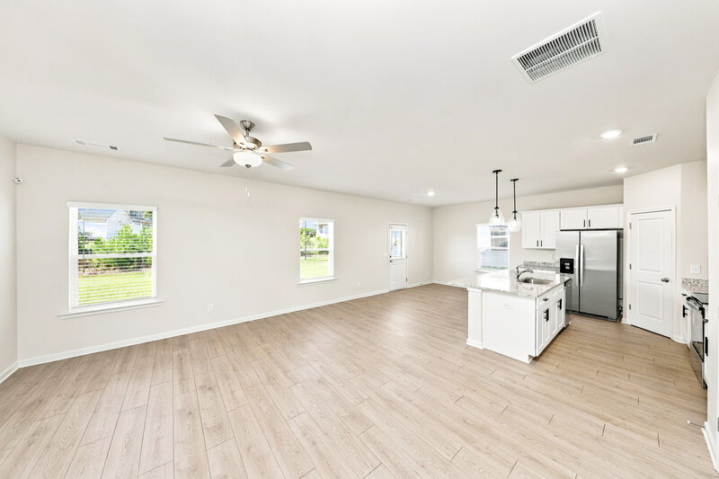 1,970/Mo, 128 Howell Dr Villa Rica, GA 30180 Living Room View