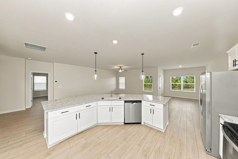 2,155/Mo, 126 Howell Dr Villa Rica, GA 30180 Kitchen View 2