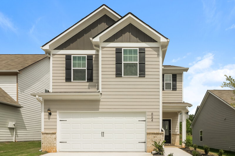 2,100/Mo, 664 Mackenzie Cv Villa Rica, GA 30180 External View