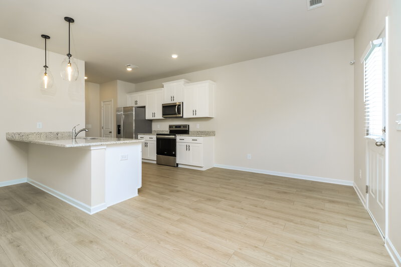 2,100/Mo, 664 Mackenzie Cv Villa Rica, GA 30180 Dining Room View
