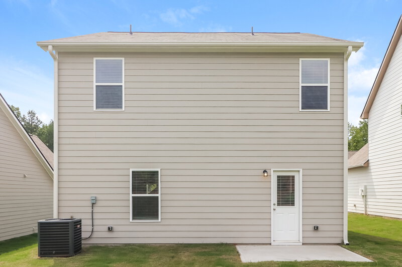 2,100/Mo, 664 Mackenzie Cv Villa Rica, GA 30180 Rear View