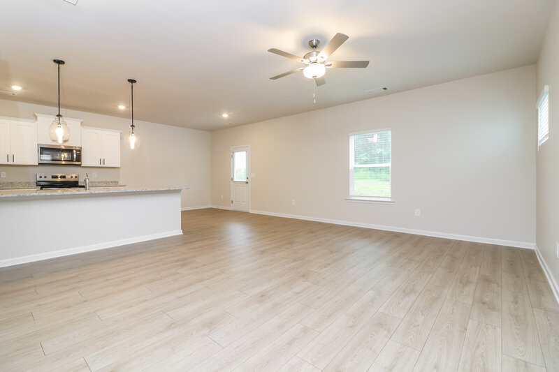 2,100/Mo, 207 Katelyn Way Villa Rica, GA 30180 Living Room View