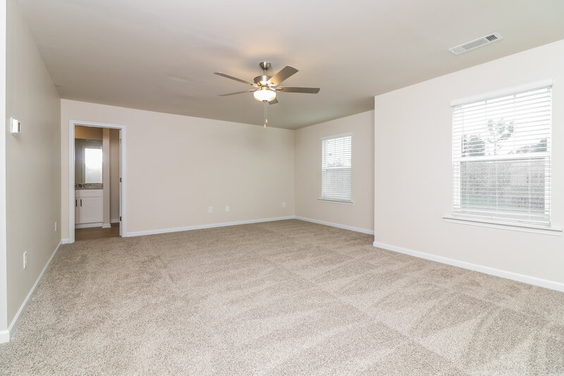 2,100/Mo, 207 Katelyn Way Villa Rica, GA 30180 Main Bedroom View
