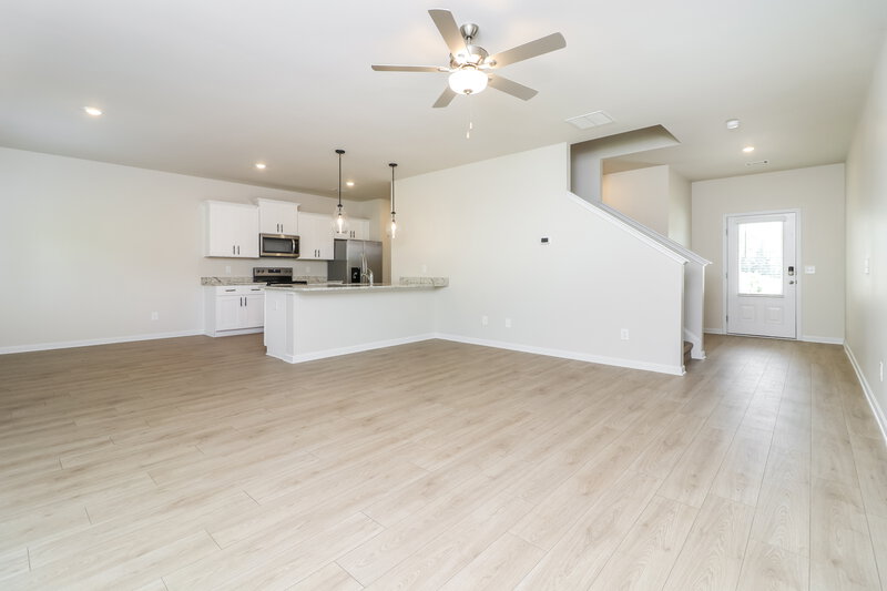2,060/Mo, 136 Howell Dr Villa Rica, GA 30180 Living Room View 2