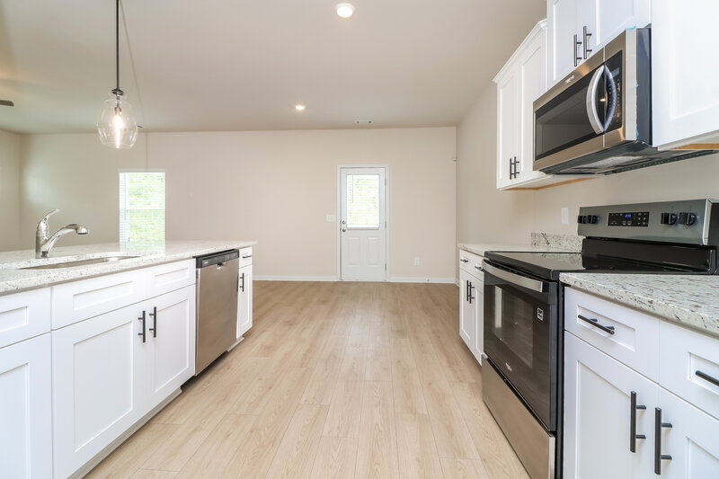 2,060/Mo, 136 Howell Dr Villa Rica, GA 30180 Kitchen View 2