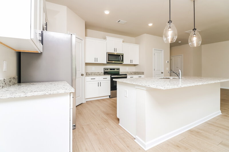 2,170/Mo, 142 Howell Dr Villa Rica, GA 30180 Kitchen View 4