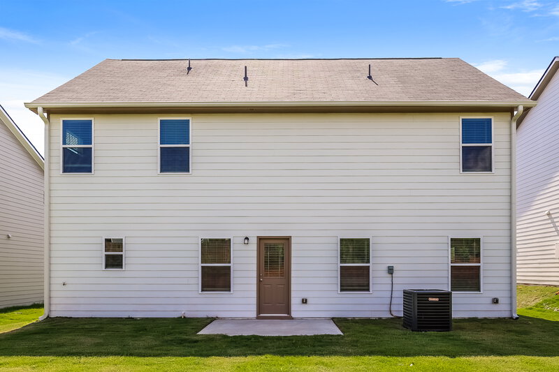 2,350/Mo, 666 Mackenzie Cv Villa Rica, GA 30180 Rear View
