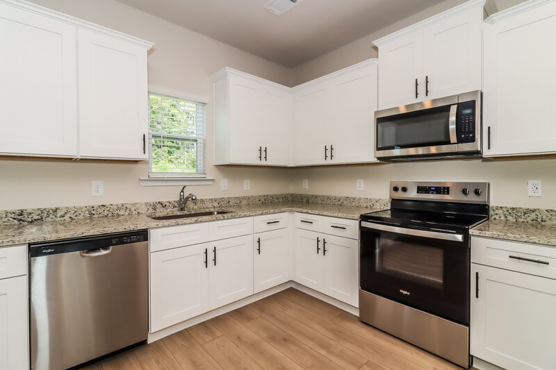 2,300/Mo, 203 Katelyn Way Villa Rica, GA 30180 Kitchen View 2