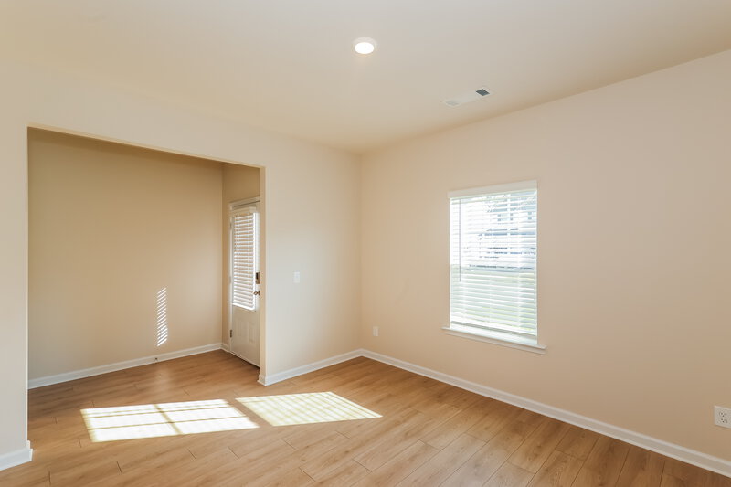 2,300/Mo, 206 Katelyn Way Villa Rica, GA 30180 Living Room View
