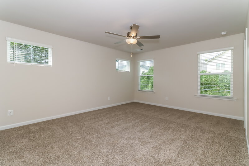 2,300/Mo, 144 Howell Dr Villa Rica, GA 30180 Main Bathroom View