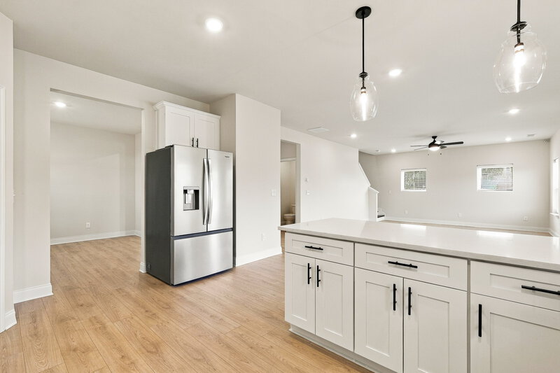 2,450/Mo, 189 Cantrell Dr Dallas, GA 30157 Kitchen View 3