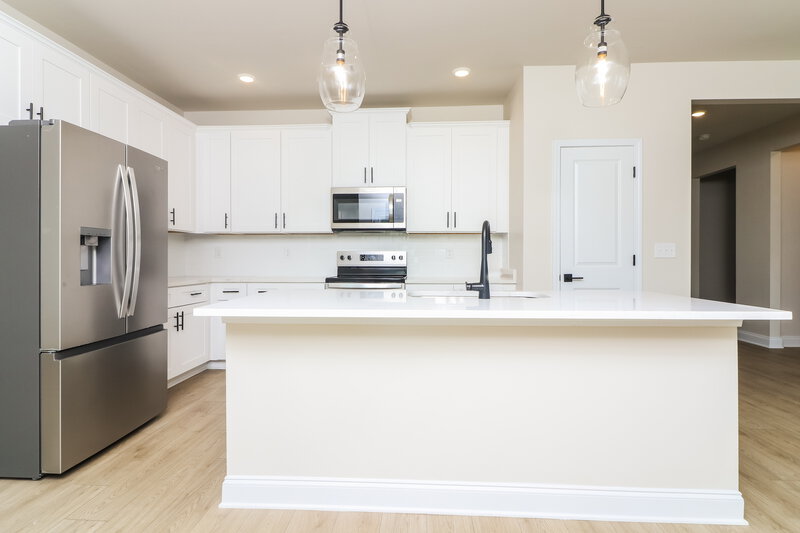 2,495/Mo, 79 Cantrell Way Dallas, GA 30157 Kitchen View 2