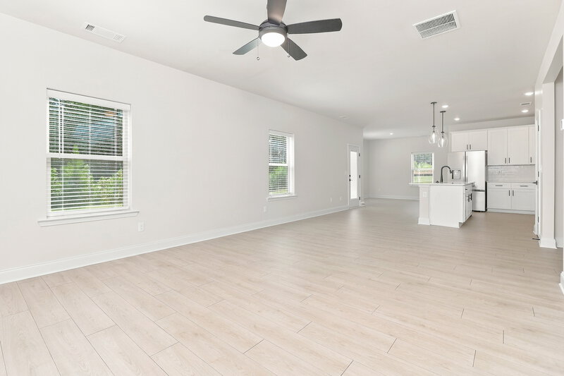 2,495/Mo, 268 Cantrell Dr Dallas, GA 30157 Living Room View 2