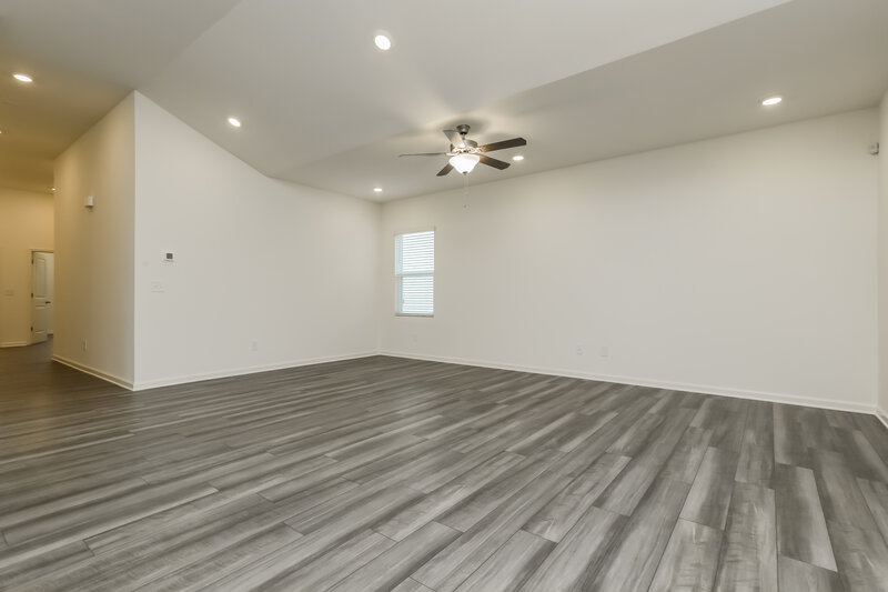 2,080/Mo, 7018 Rochford Dr Covington, GA 30014 Living Room View 2