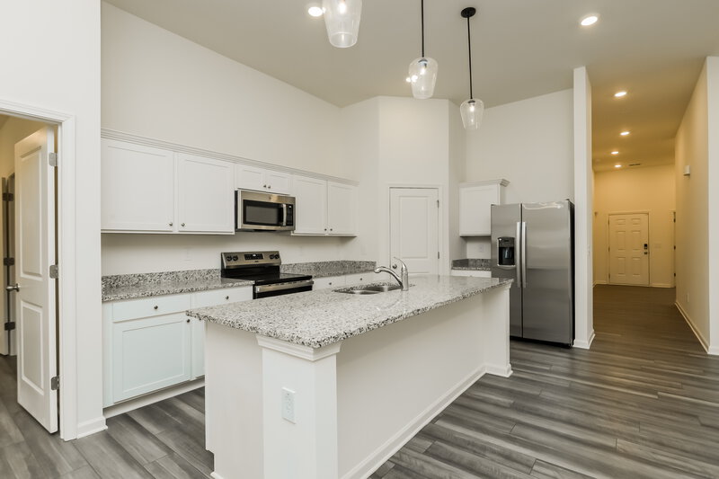 2,080/Mo, 7018 Rochford Dr Covington, GA 30014 Kitchen View 2