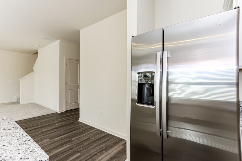 1,995/Mo, 7610 Saffron Ave Covington, GA 30014 Kitchen View 2