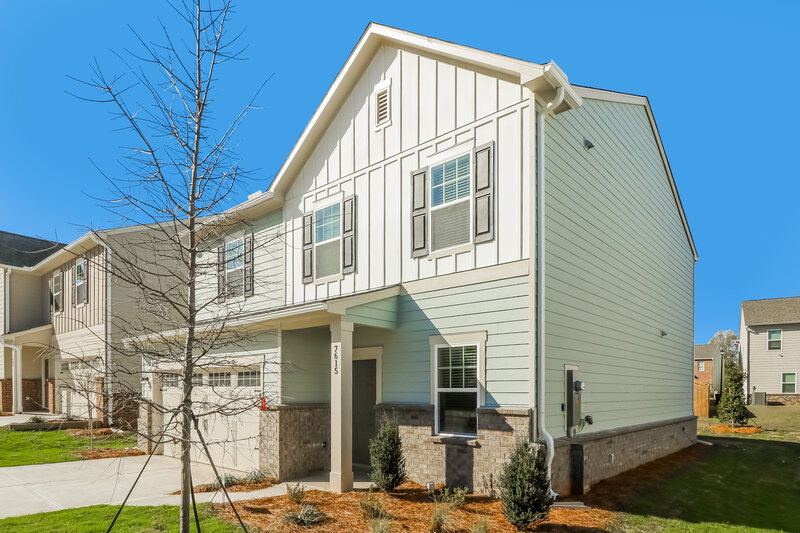 2,140/Mo, 7615 Saffron Ave Covington, GA 30014 Front View