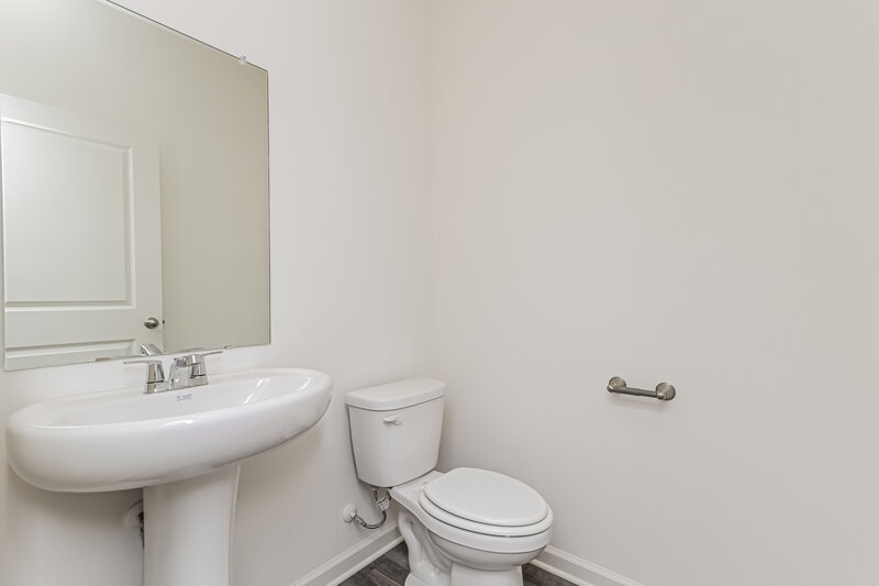 2,025/Mo, 7008 Rochford Dr Covington, GA 30014 Bathroom View 2