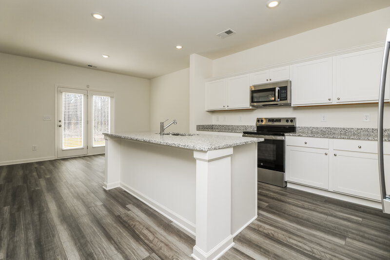 2,195/Mo, 7594 Saffron Ave Covington, GA 30014 Kitchen View