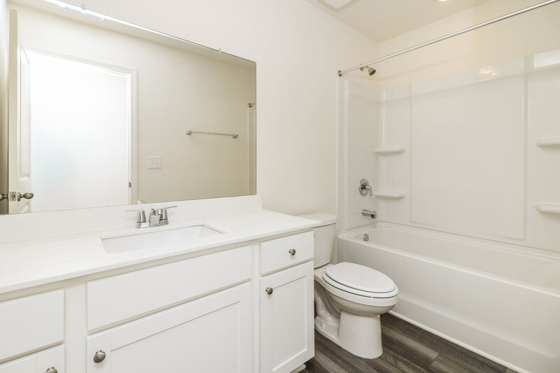 2,195/Mo, 7594 Saffron Ave Covington, GA 30014 Bathroom View