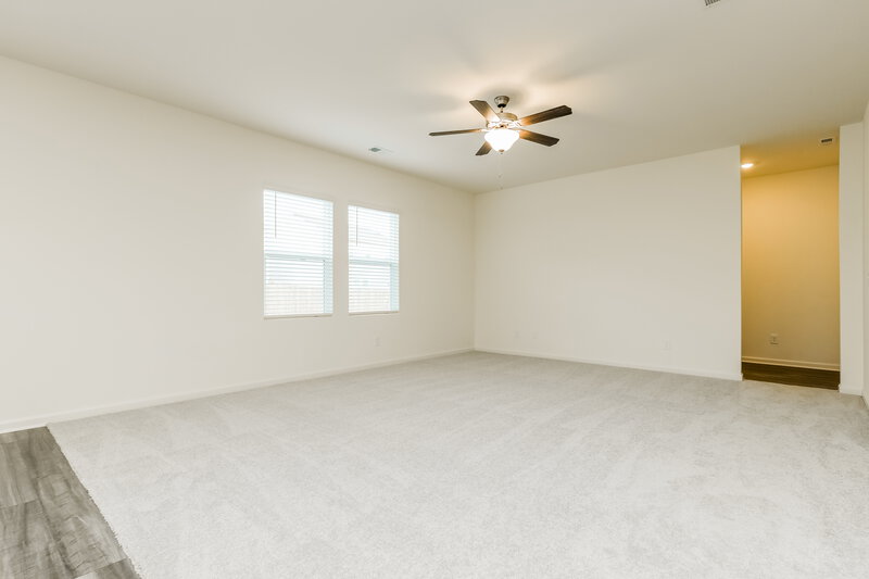 2,250/Mo, 7609 Saffron Ave Covington, GA 30014 Living Room View