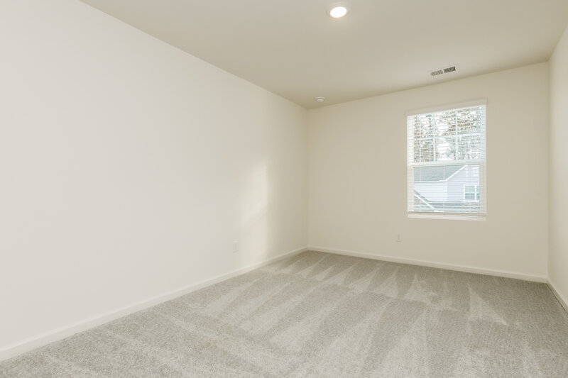 2,250/Mo, 7609 Saffron Ave Covington, GA 30014 Bedroom View 2