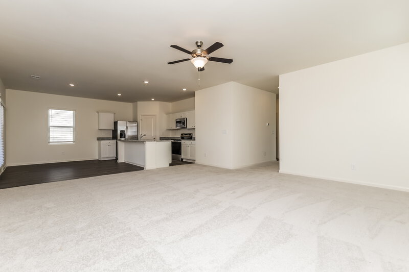 2,450/Mo, 7009 Rochford Dr Covington, GA 30014 Living Room View