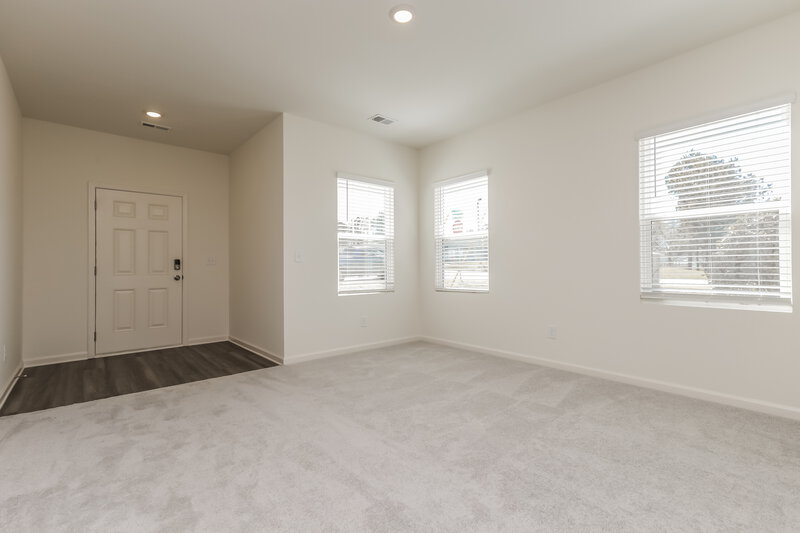 2,450/Mo, 7009 Rochford Dr Covington, GA 30014 Dining Room View