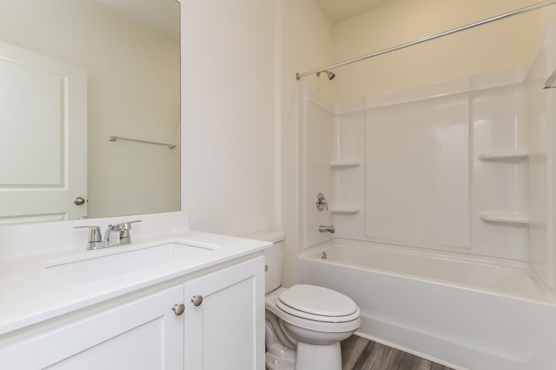 2,450/Mo, 7009 Rochford Dr Covington, GA 30014 Bathroom View 2