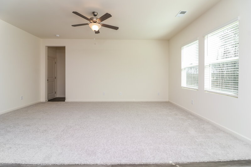 2,500/Mo, 7604 Saffron Ave Covington, GA 30014 Living Room View
