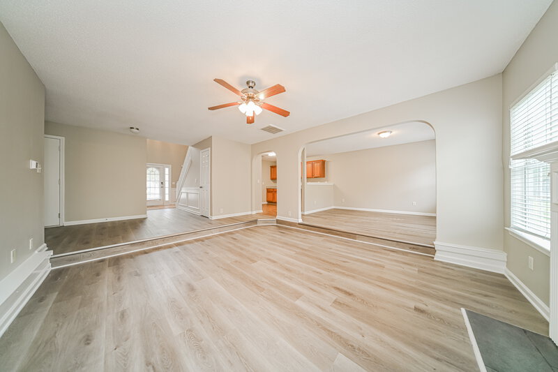 2,570/Mo, 301 Othello Dr Hampton, GA 30228 Family Room View 2