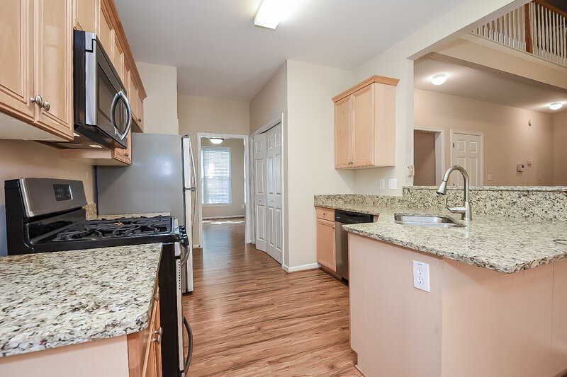 3,380/Mo, 207 Wildwood Way Canton, GA 30114 Kitchen View