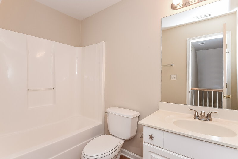 3,380/Mo, 207 Wildwood Way Canton, GA 30114 Bathroom View