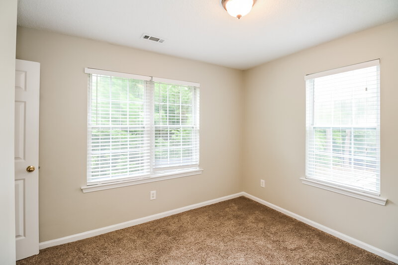 2,015/Mo, 632 W Manor Peachtree City, GA 30269 Bedroom View 2