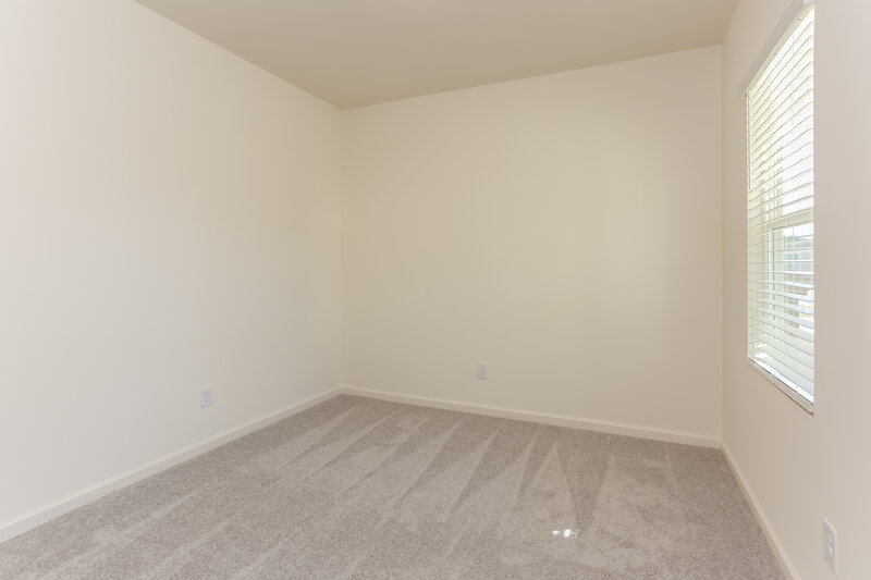 2,140/Mo, 7631 Saffron Ave Covington, GA 30014 Sitting Room View