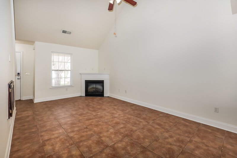 1,790/Mo, 516 Jaclyn Cir McDonough, GA 30253 Living Room View
