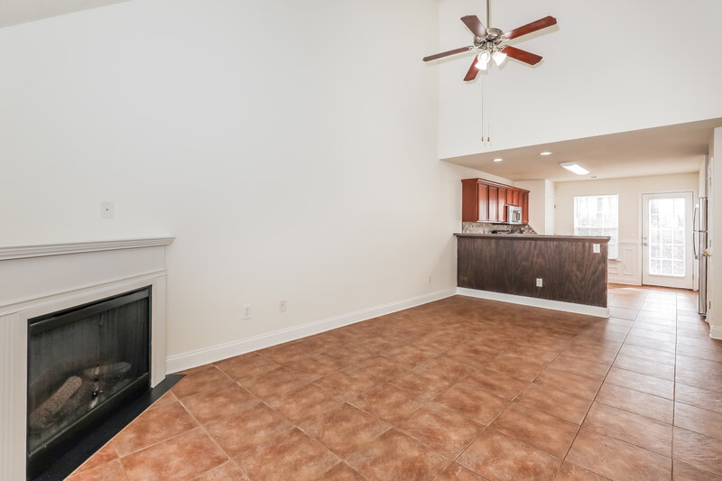 1,790/Mo, 516 Jaclyn Cir McDonough, GA 30253 Living Room View 2