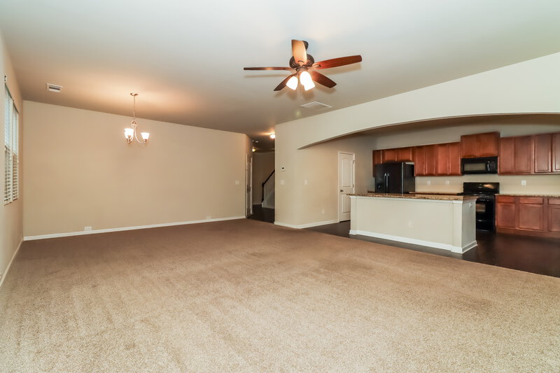 2,060/Mo, 618 Royal Crest Ct Canton, GA 30115 Living Room View 3