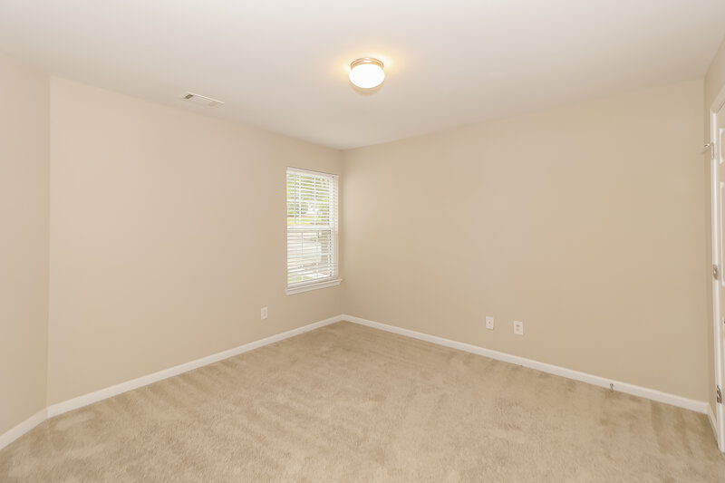 2,275/Mo, 2115 Mina Lane Dr Buford, GA 30519 Bedroom View 3