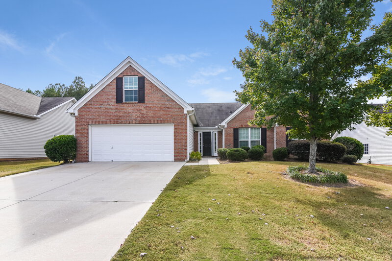 3,400/Mo, 833 Creek Bottom Rd Loganville, GA 30052 External View