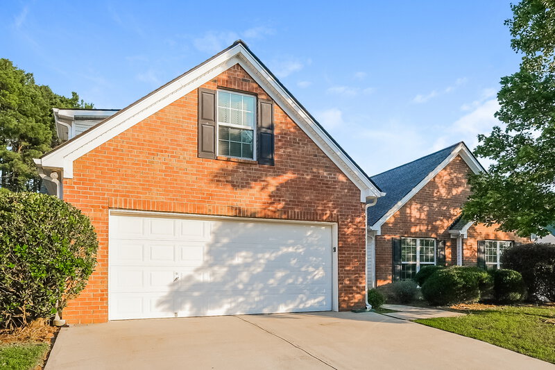 2,275/Mo, 833 Creek Bottom Rd Loganville, GA 30052 Front View