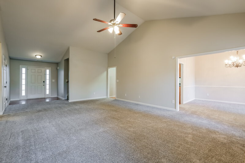2,275/Mo, 833 Creek Bottom Rd Loganville, GA 30052 Living Room View