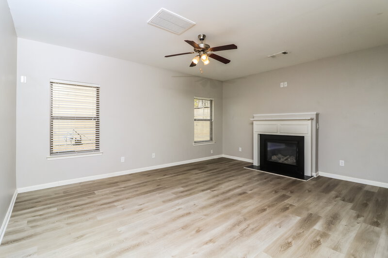 2,680/Mo, 474 Cleburne Pl Acworth, GA 30101 Living Room View
