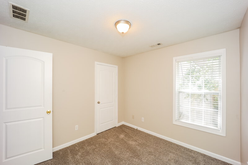 1,800/Mo, 18 Harpers Farm Dr Newnan, GA 30263 Bedroom View