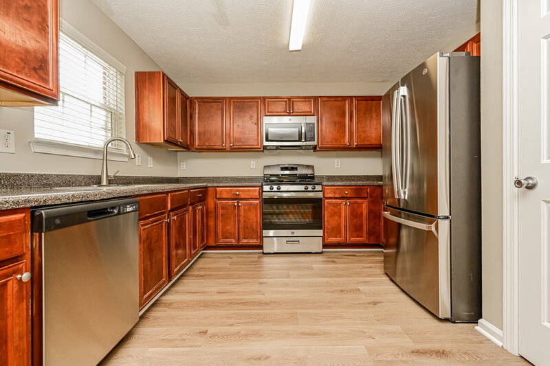 1,965/Mo, 209 Addy Ln Stockbridge, GA 30281 Kitchen View