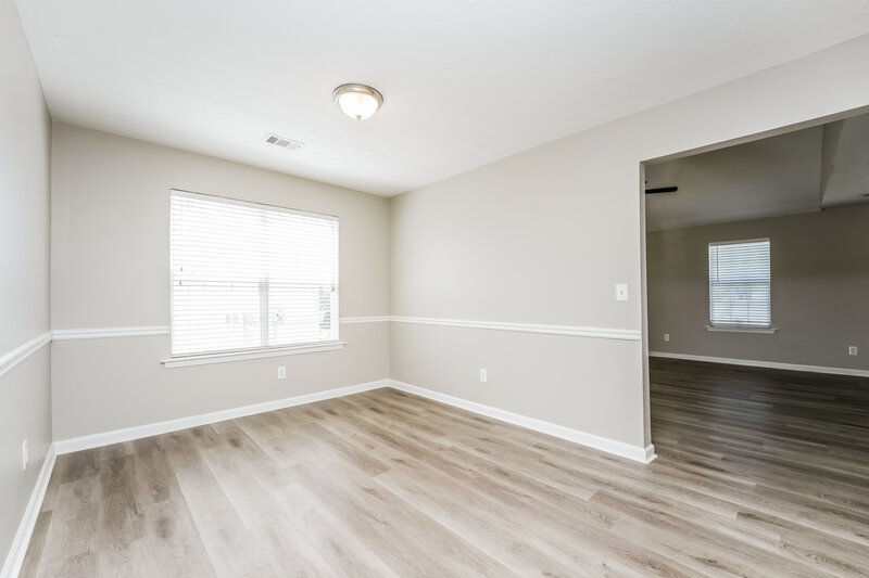 1,995/Mo, 225 Hazelhurst Dr Covington, GA 30016 Dining Room View